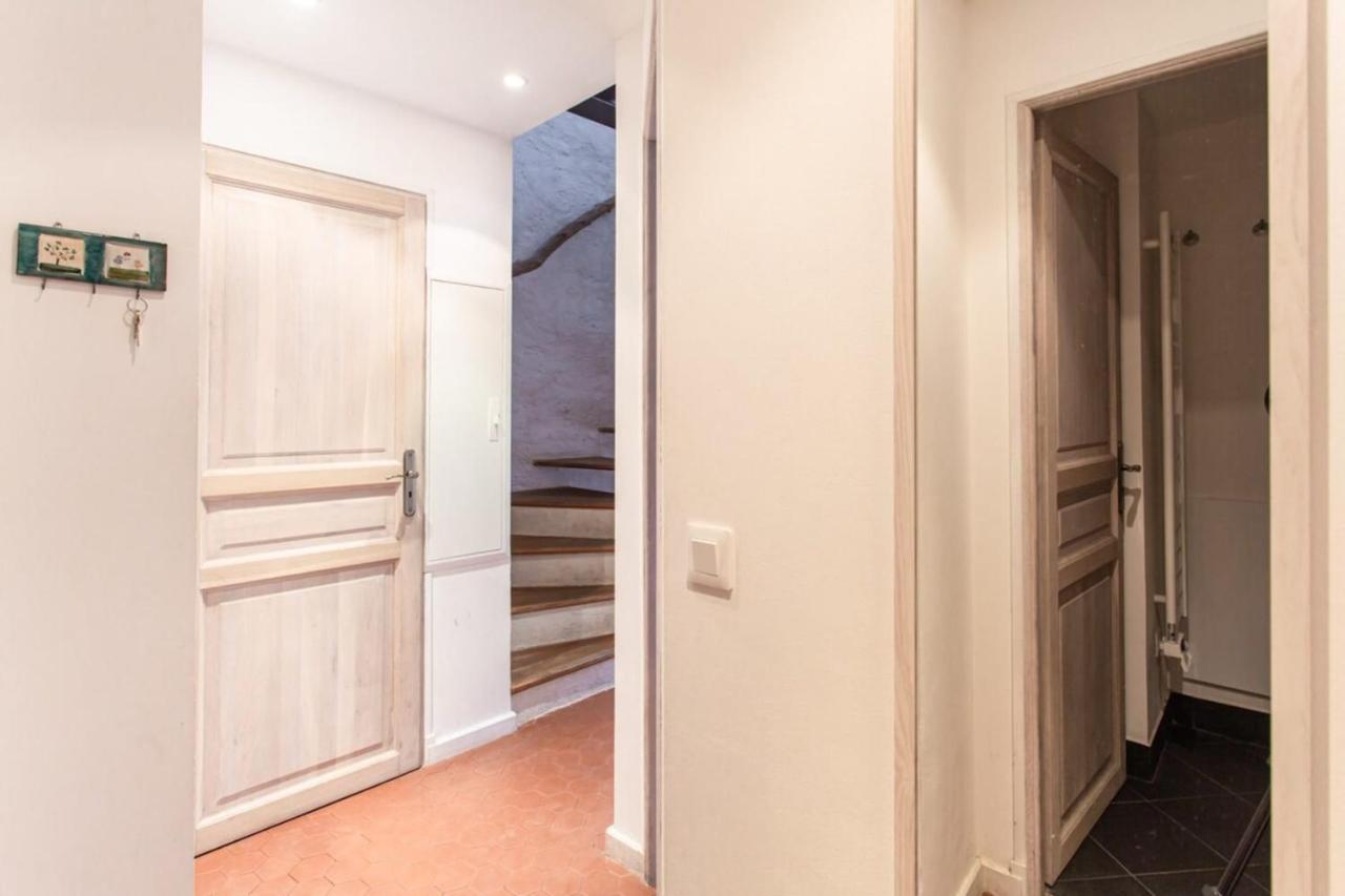 2-Star Apartment Close To Beaches And All Amenities Antibes Exteriér fotografie